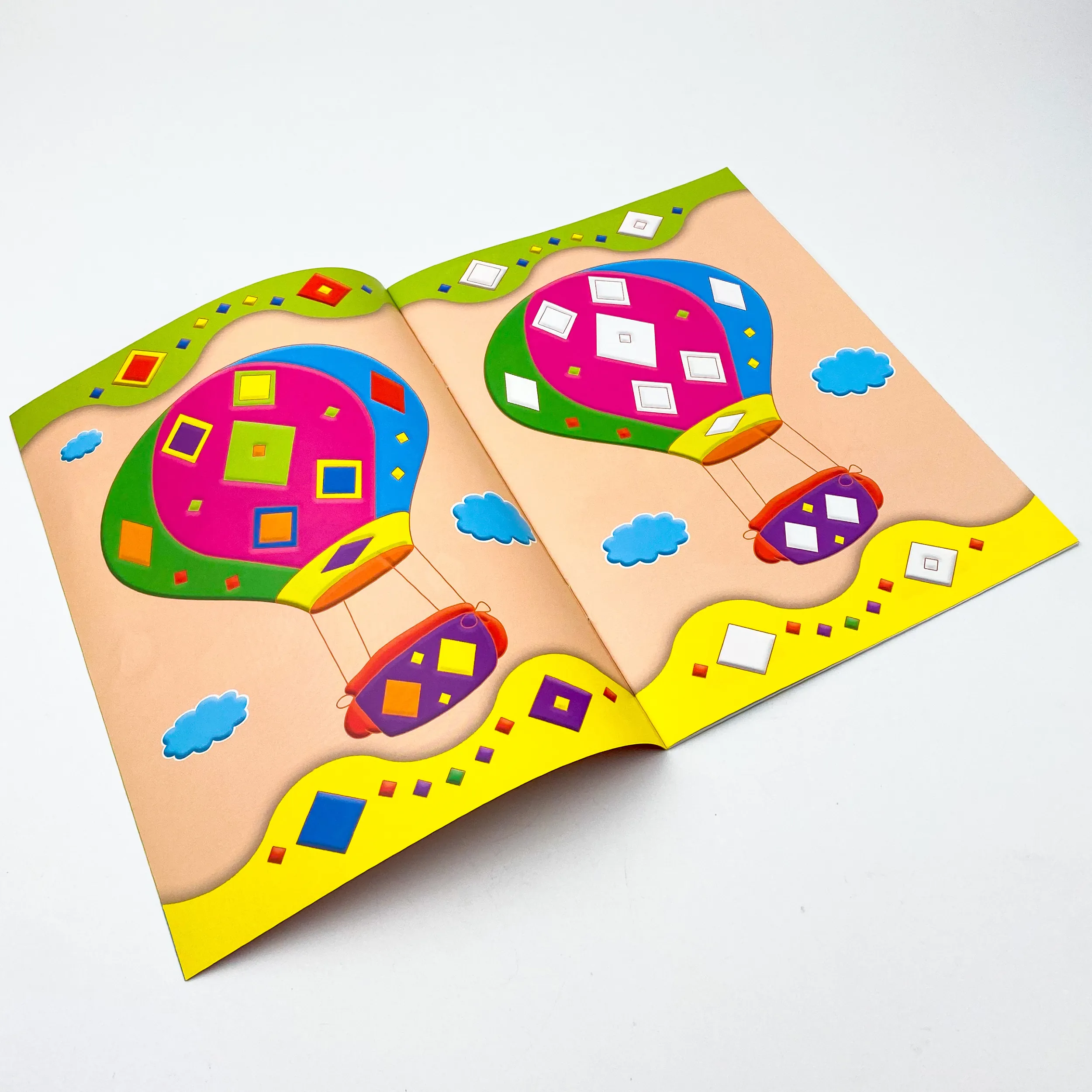 Розвивальні наліпки для малюків. Паровоз. Автор — Коллектив авторов. 