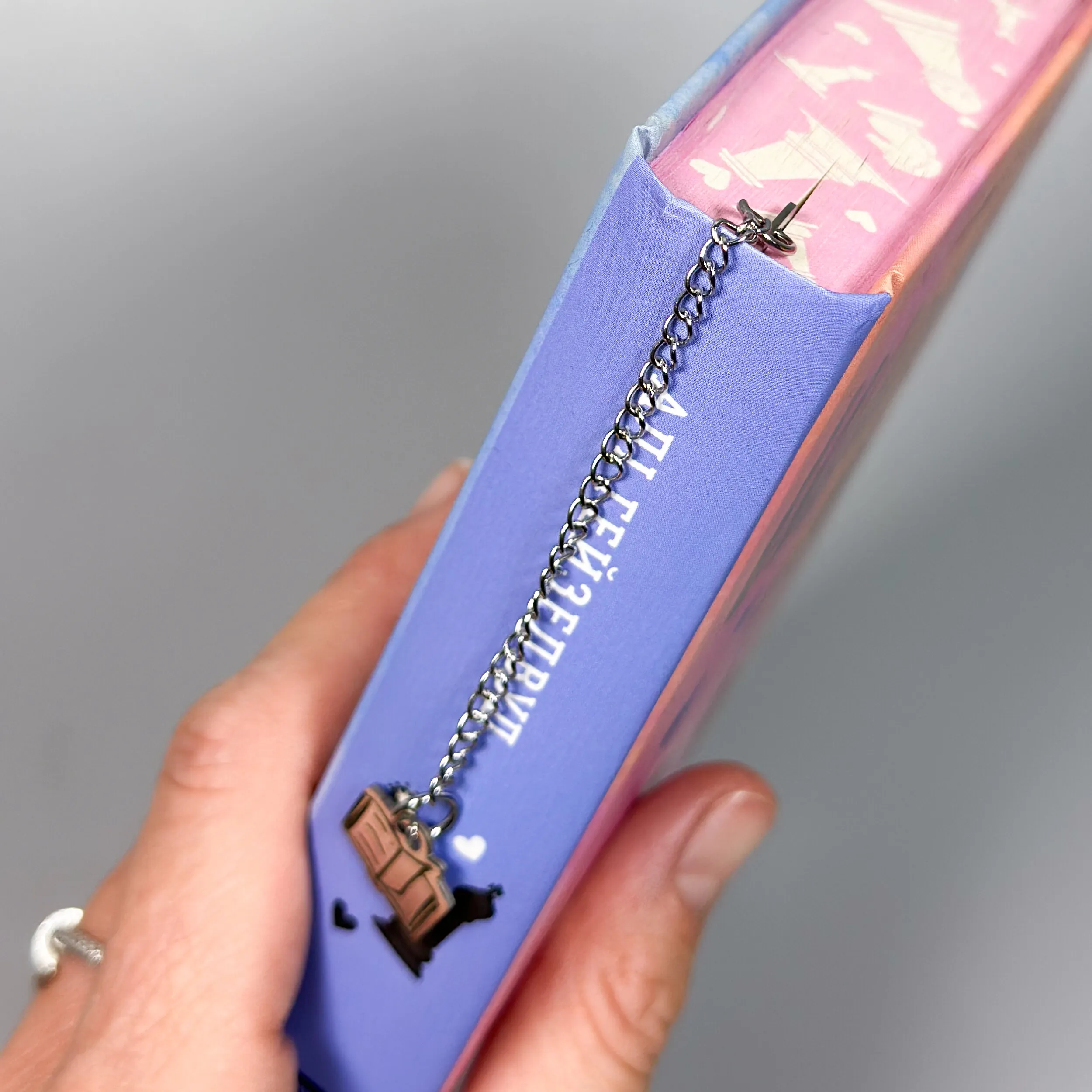 Закладка металева Книжка. . 