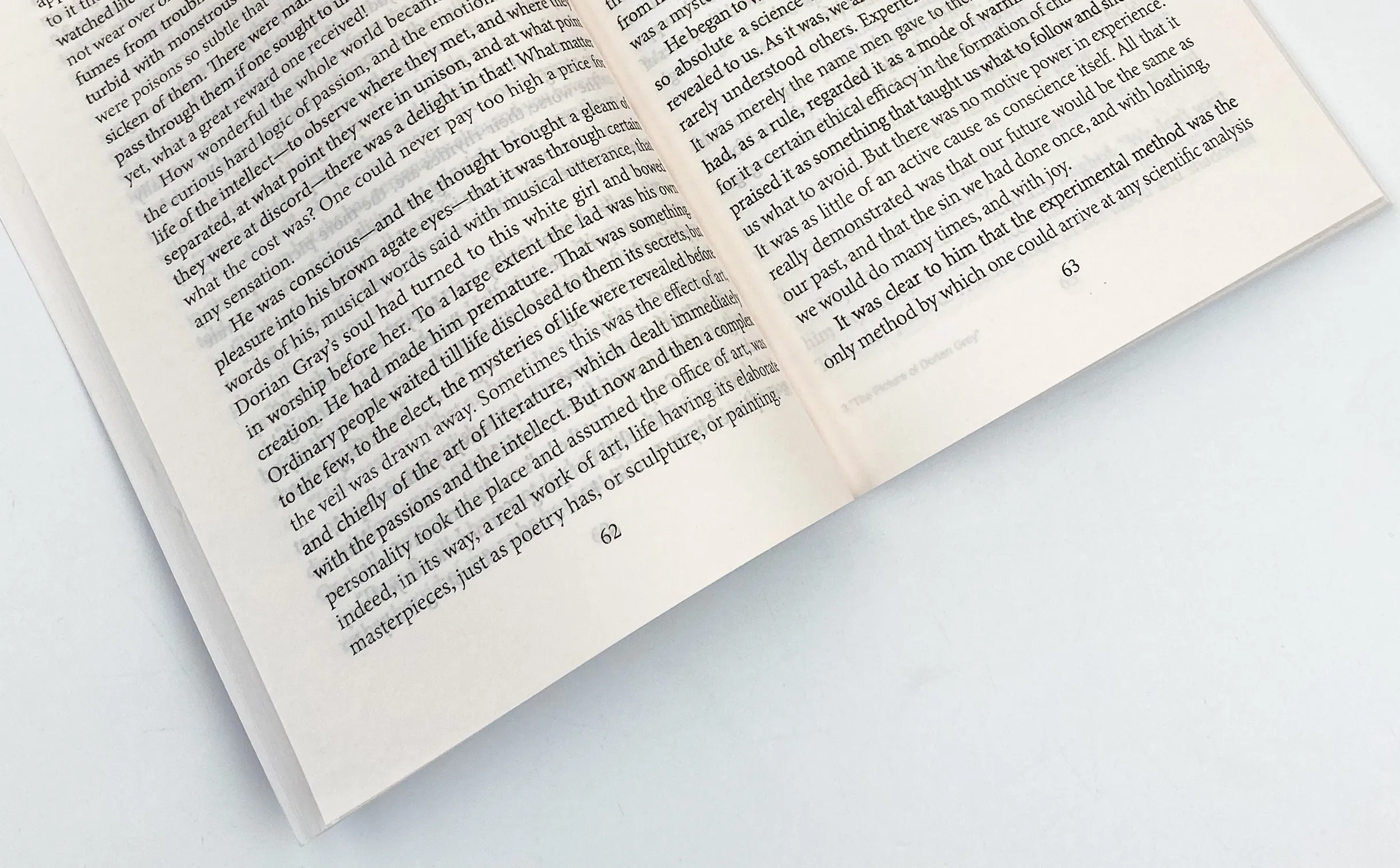 The Picture of Dorian Gray (Портрет Доріана Грея). Автор — Оскар Уайльд. 