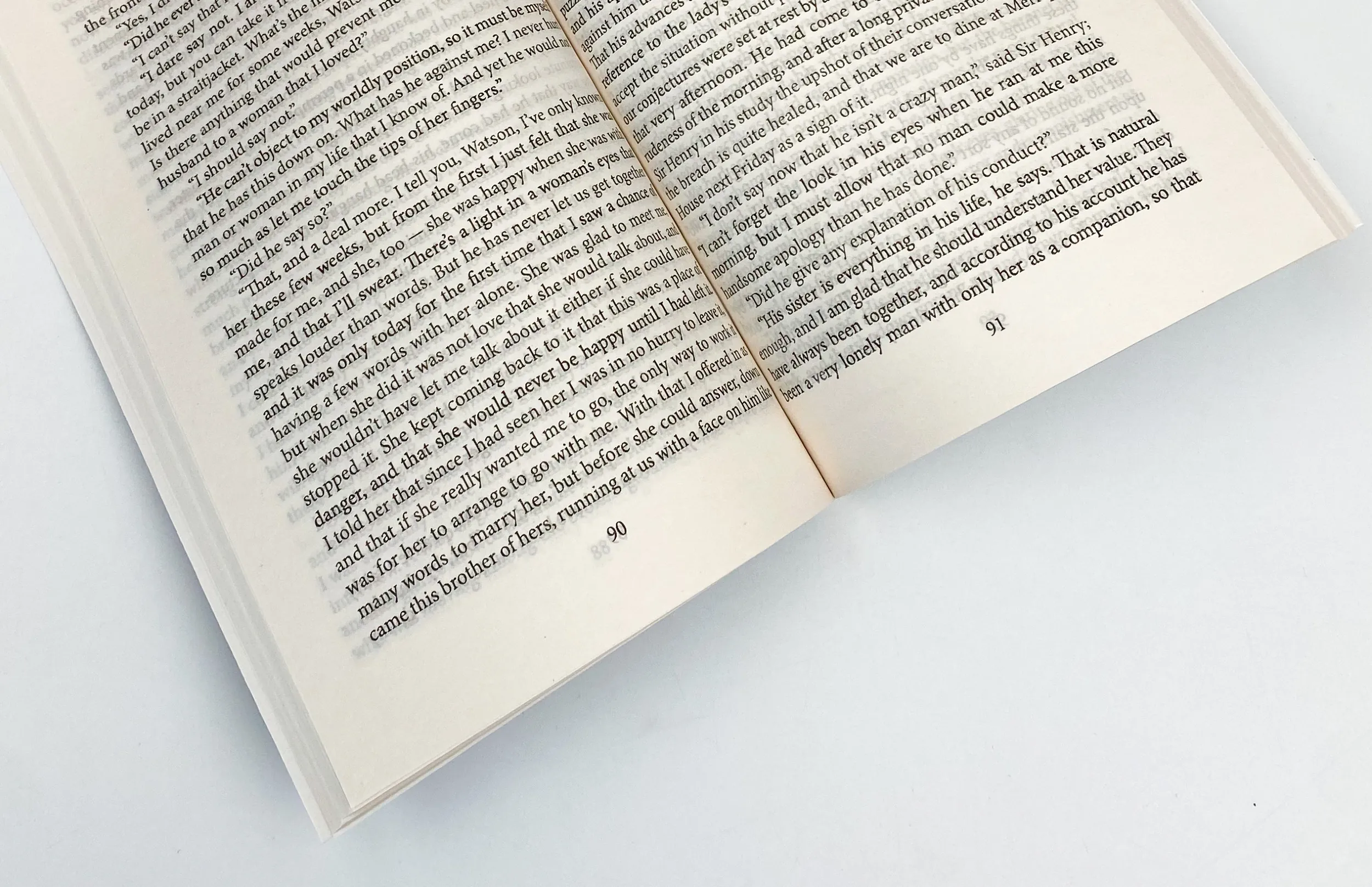 The Hound of the Baskervilles (Собака Баскервілів). Автор — Артур Конан Дойл. 