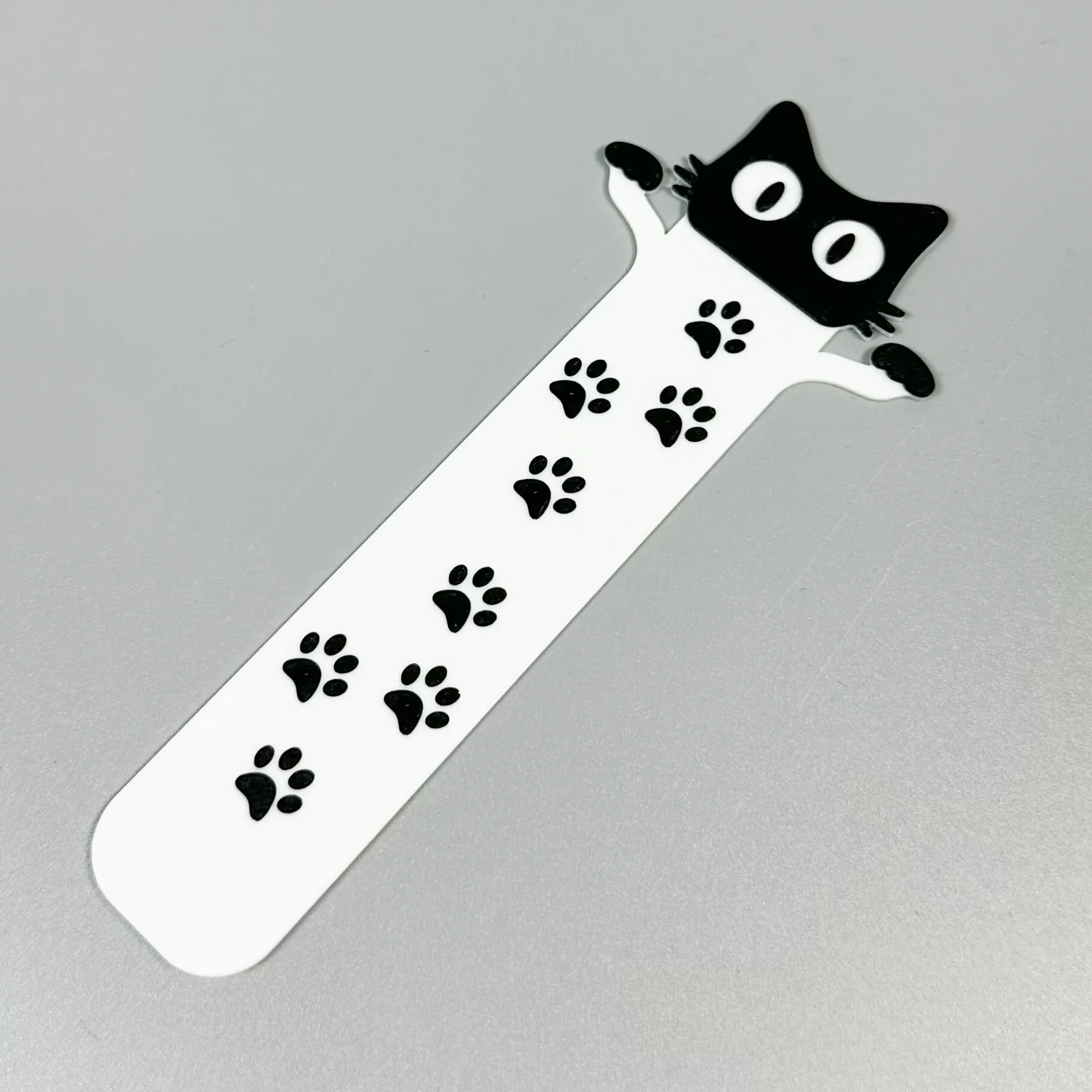 Закладка котик-лапки