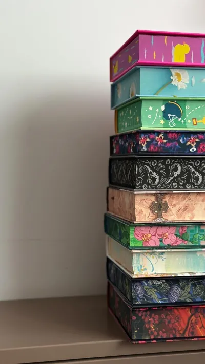 Книги з художніми зрізами: мистецтво, яке оживає на сторінках Книги з художніми зрізами: мистецтво, яке оживає на сторінках