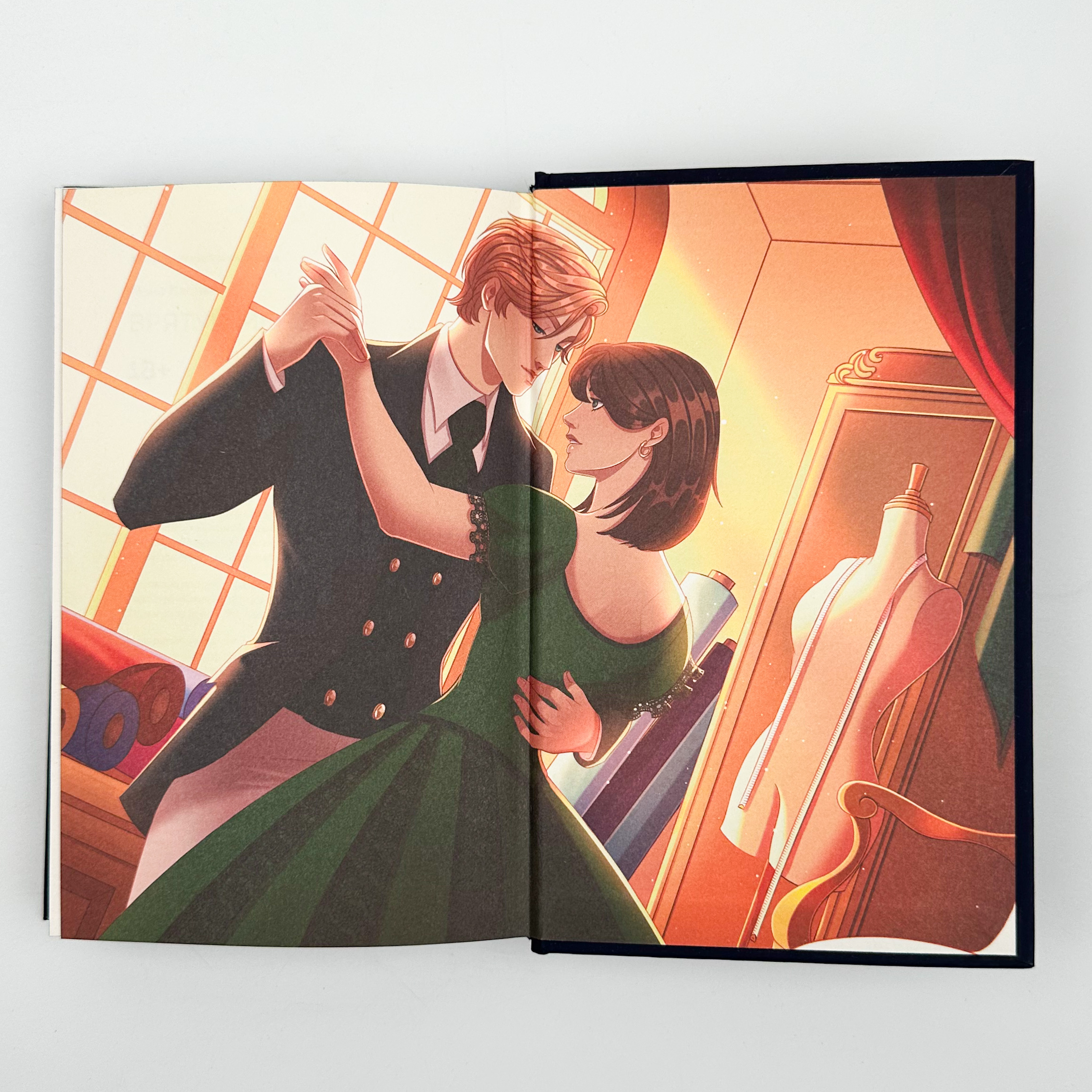 Макстон-хол. Книга 1: Врятуй мене . Автор — Мона Кастен. 